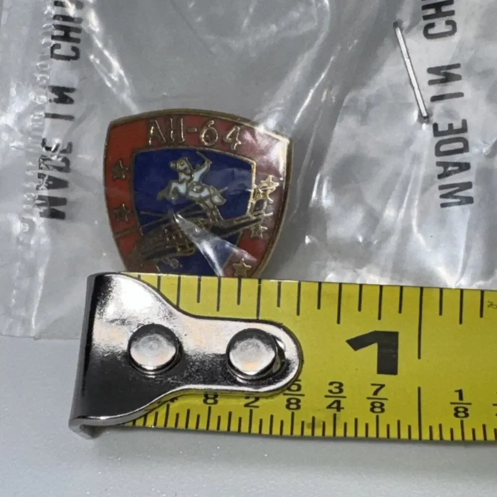 US Army Apache AH-64A Attack Helicopter Lapel Pin B-6 NIP